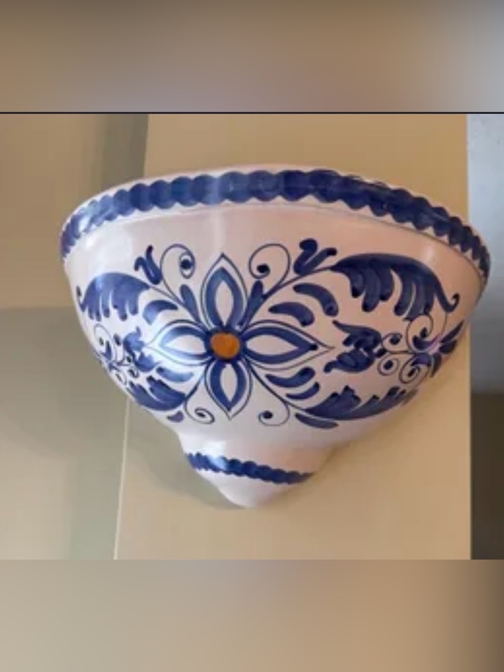 Large Vintage Hand-Painted Italian Blue White Wall Pocket